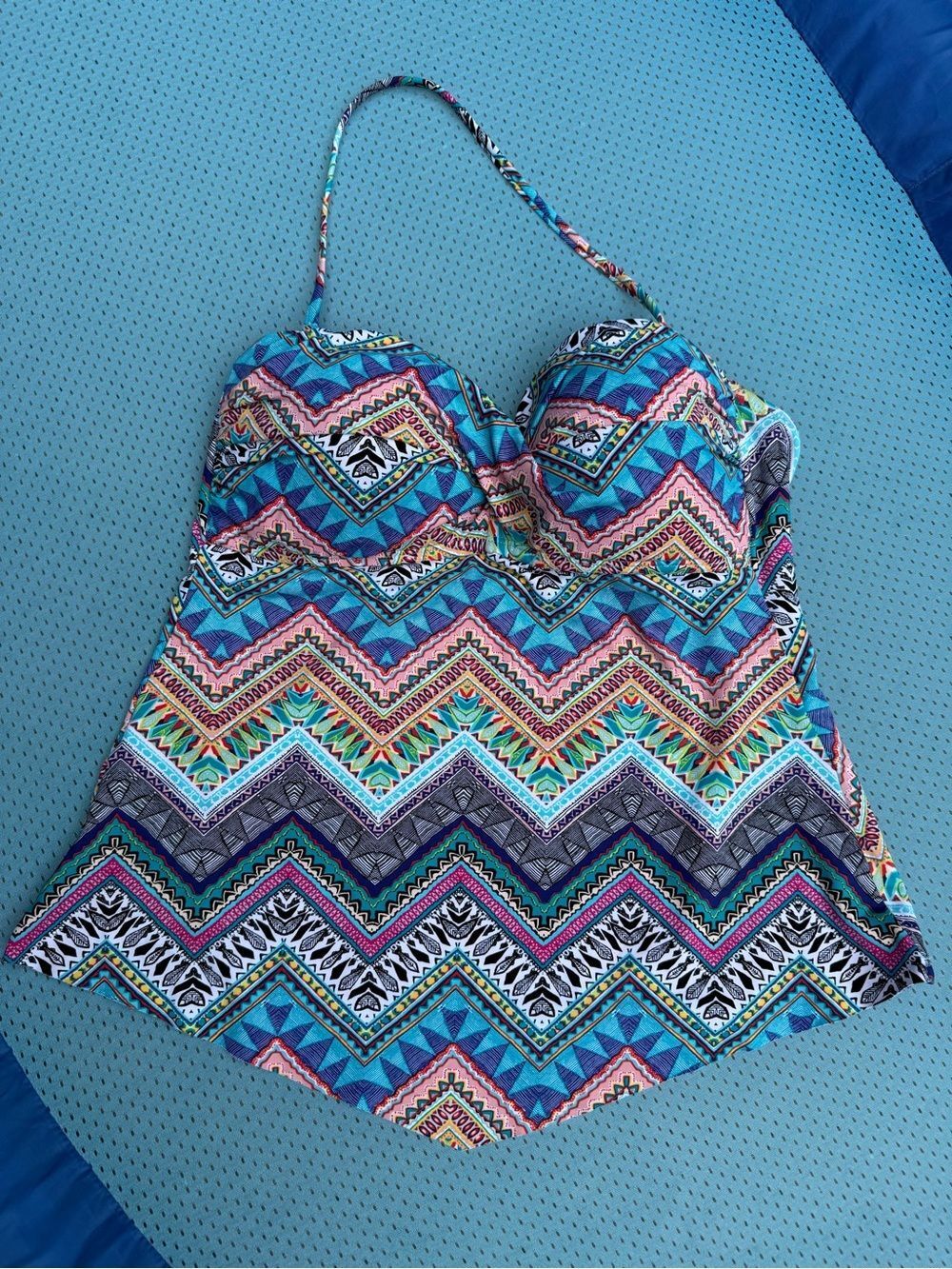Liz Claiborne Multicolor Chevron Tankini Top - 12 - Excellent Condition